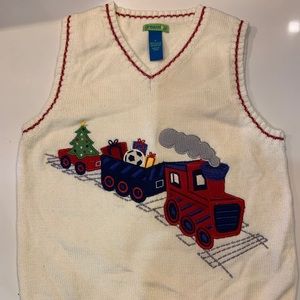 Boys Christmas Train Sweater Vest Size 5 new